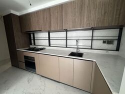 Tanah Merah Kechil Link (D16), Condominium #582571581